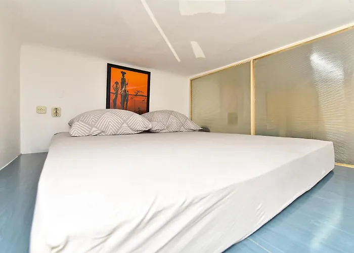 Marie Louise 2396 Apartamento